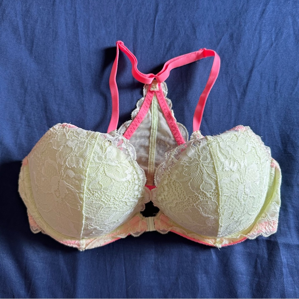 Victoria’s Secret PINK Push-up Bra